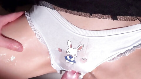 Stepsister Lets Cock Rubbing Slip Inside...