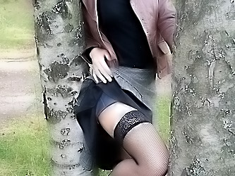 She likes lollipop in pussy and mouth